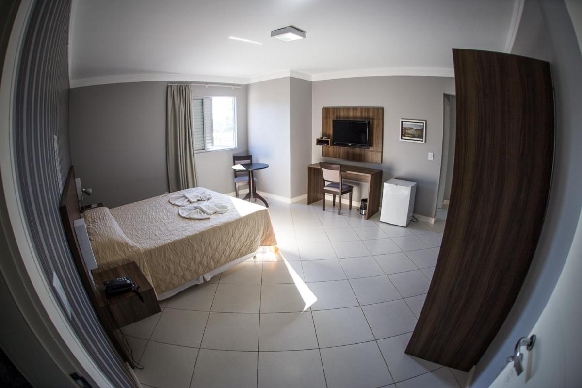 Hotel Contessi Urussanga Habitación foto